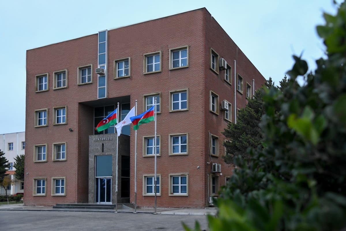 Doktorant və dissertantların nəzərinə!