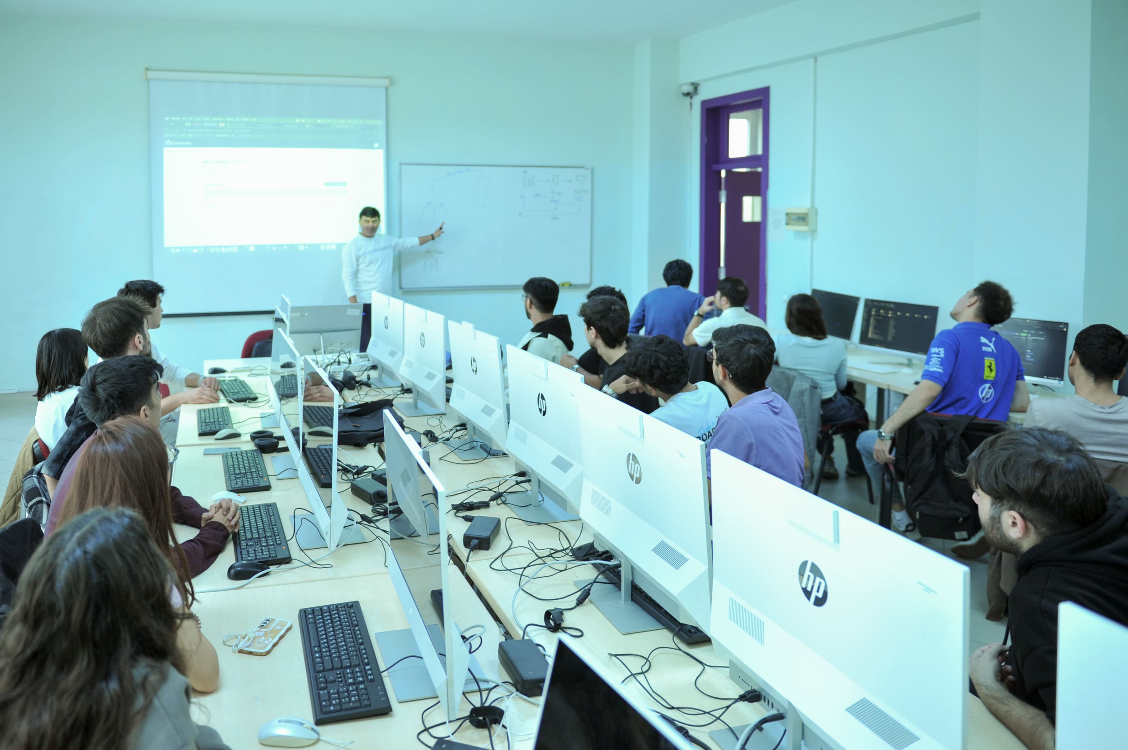 Bakı Mühəndislik Universiteti: Kampus və İnfrastruktur Qalereyası 2025 - Image 59