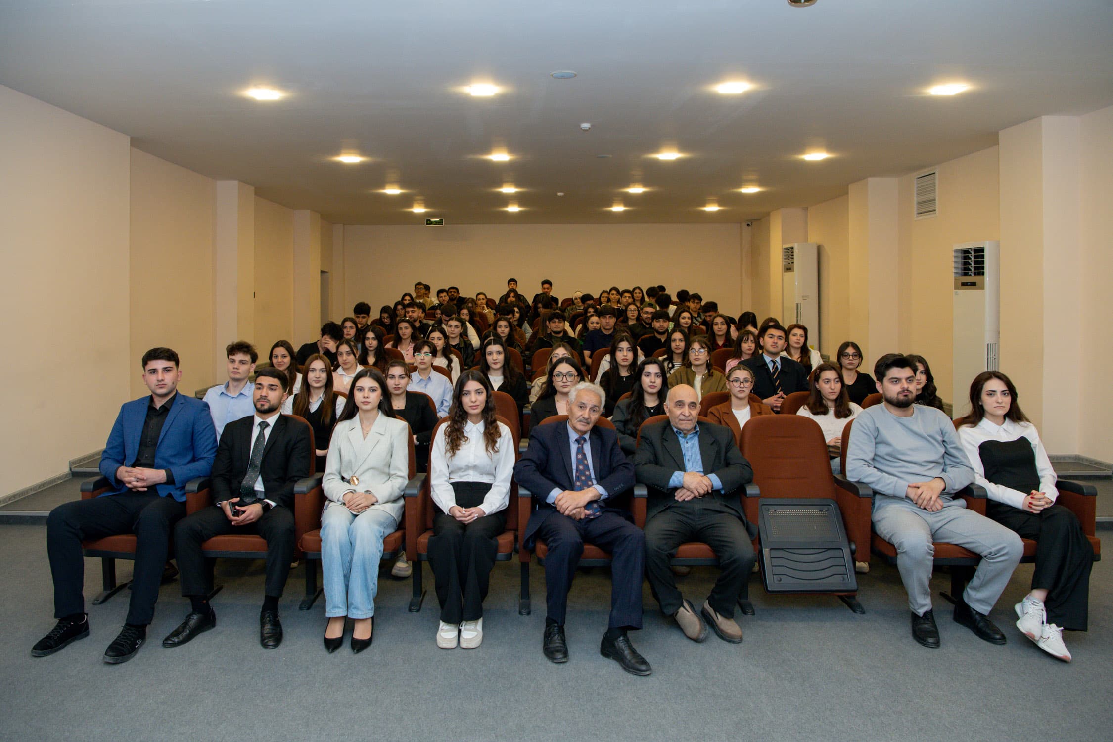BMU-da “Bakı 2030: Gənclərin şəhərsalma baxışı” mövzusunda tədbir