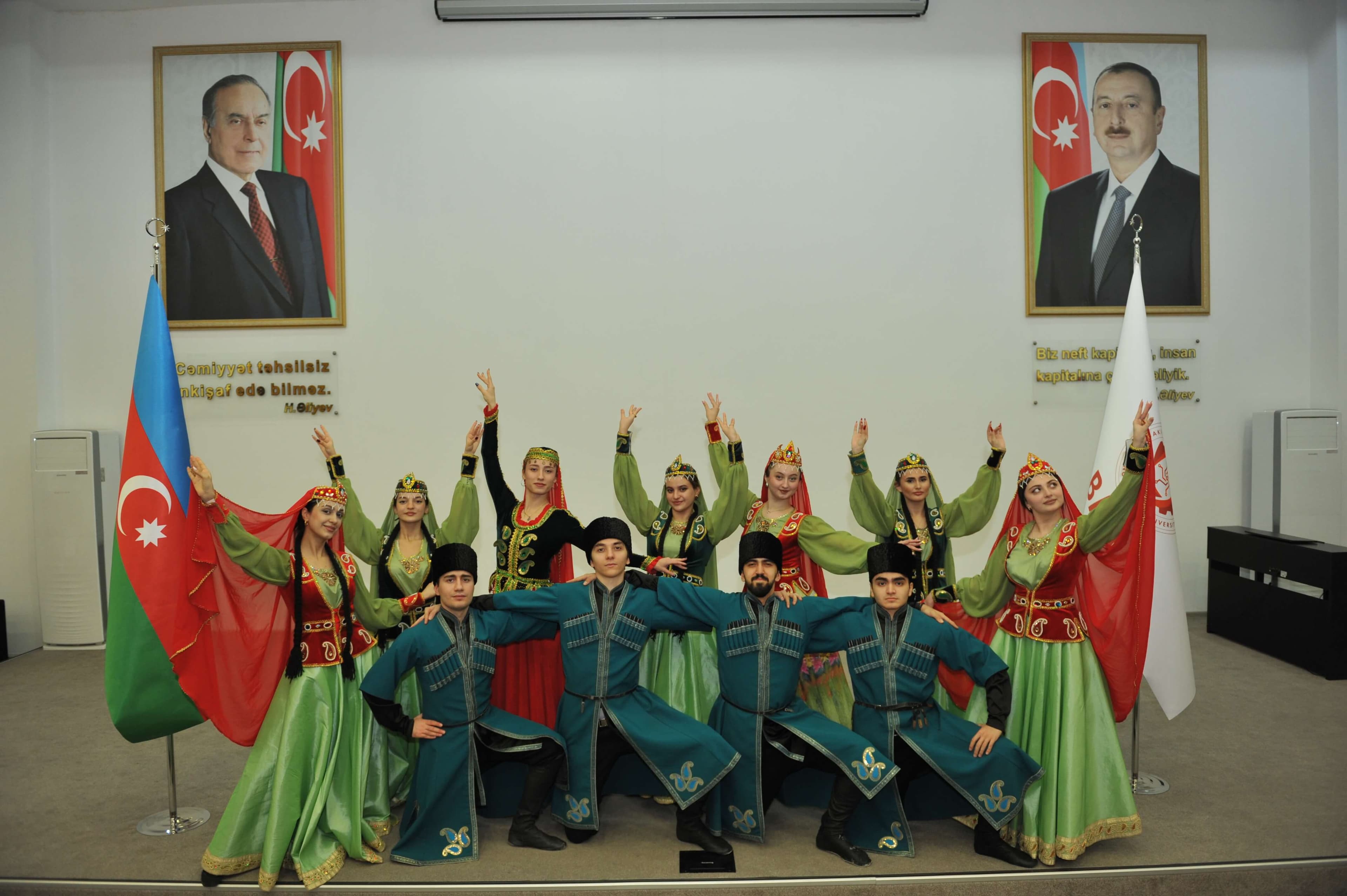 Bədii yaradıcılıq