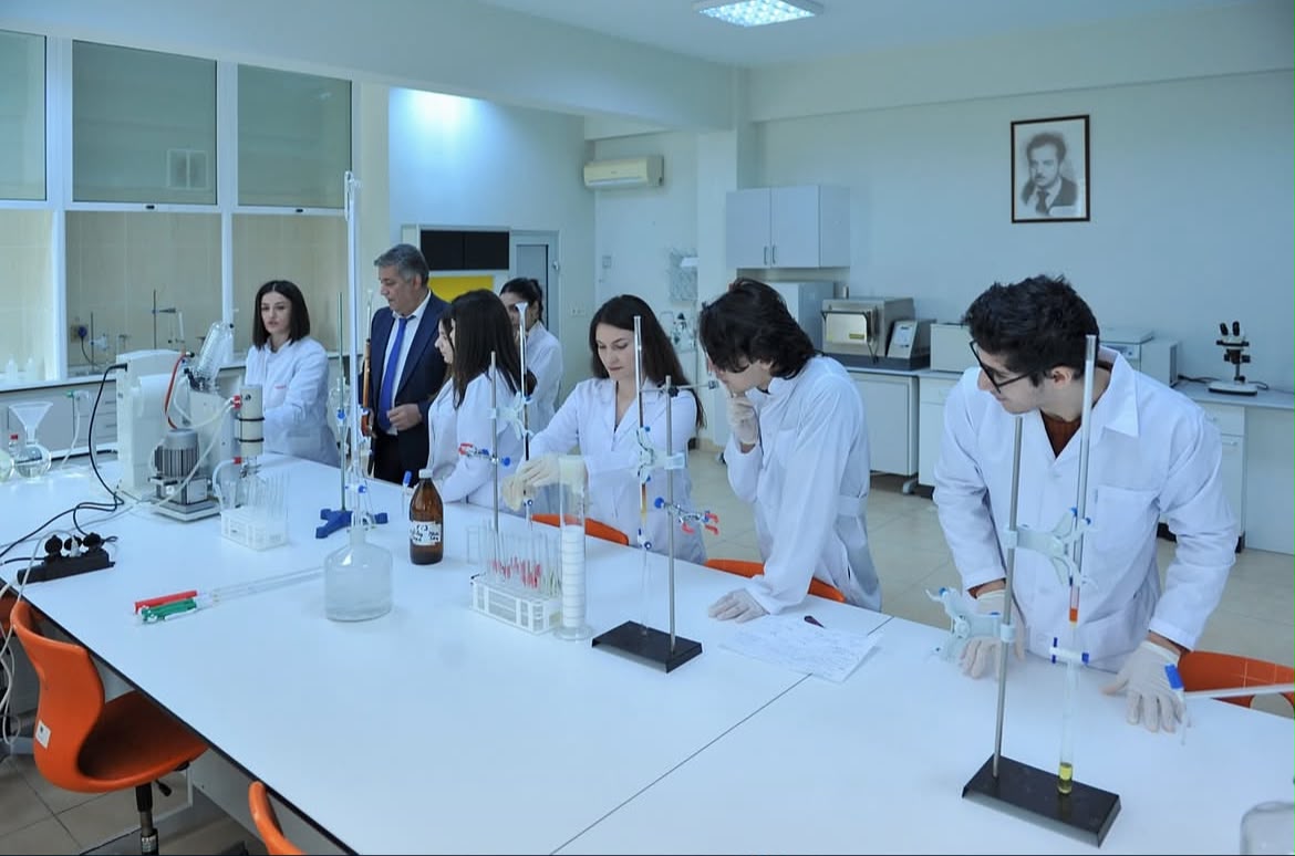 Kimyaçılar Klubu