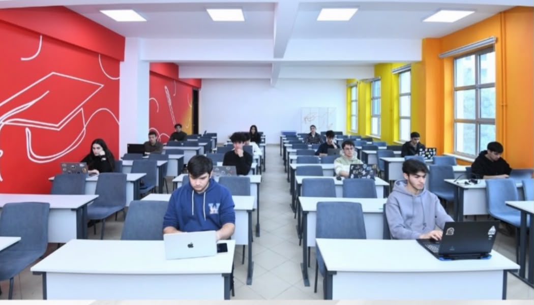 Veb və Mobil Texnologiyalar Klubu