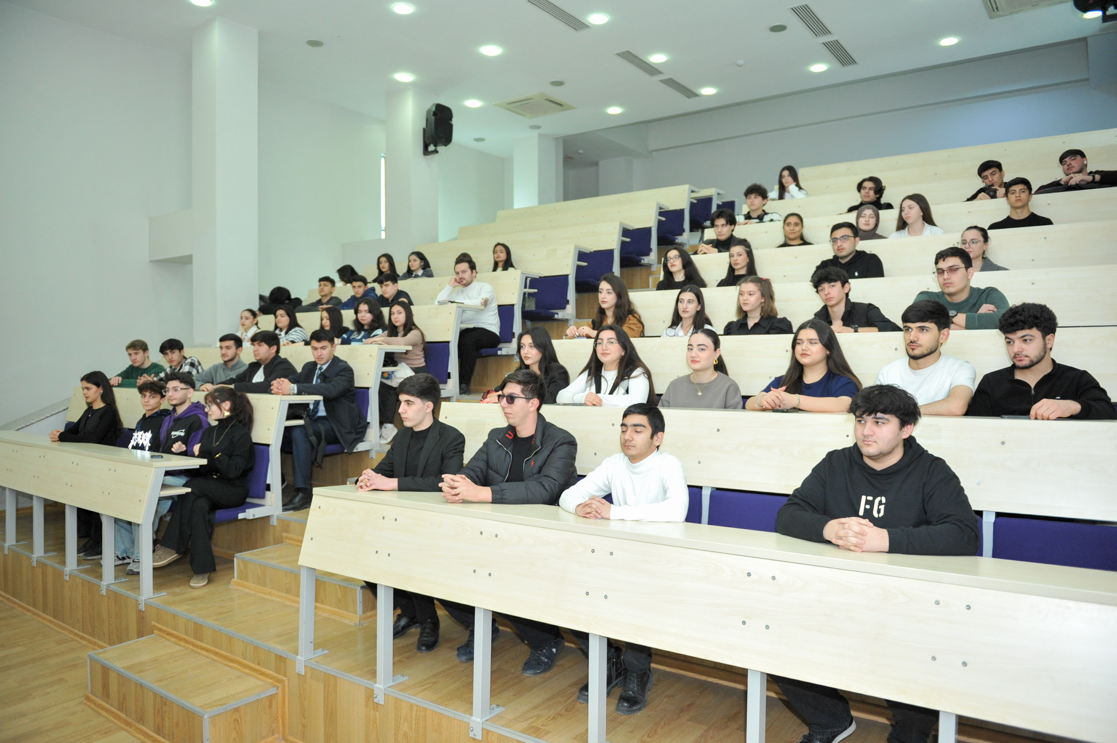 BMU-da Mikayıl Müşfiqin yaradıcılığına həsr olunan tədbir keçirilib