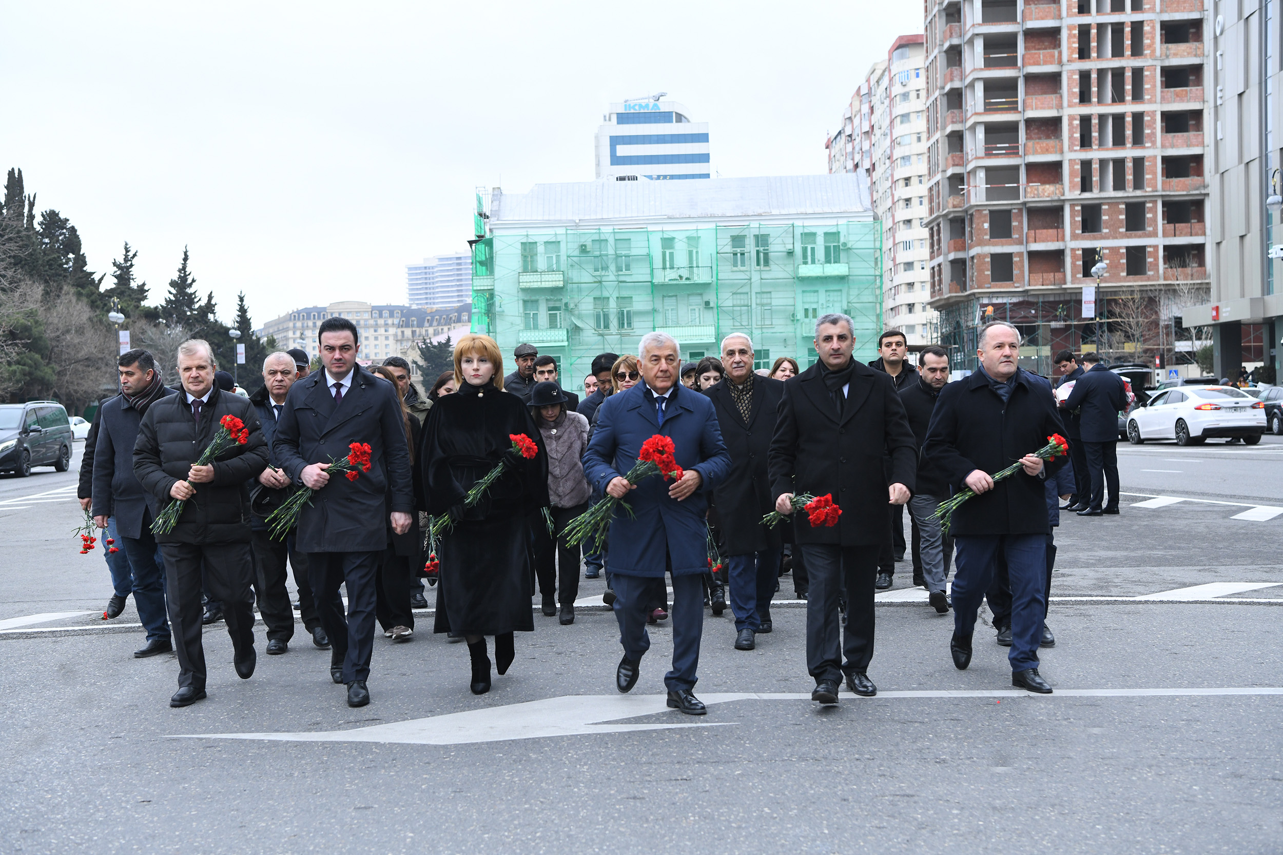 BMU-nun kollektivi Xocalı soyqırımı abidəsini ziyarət edib