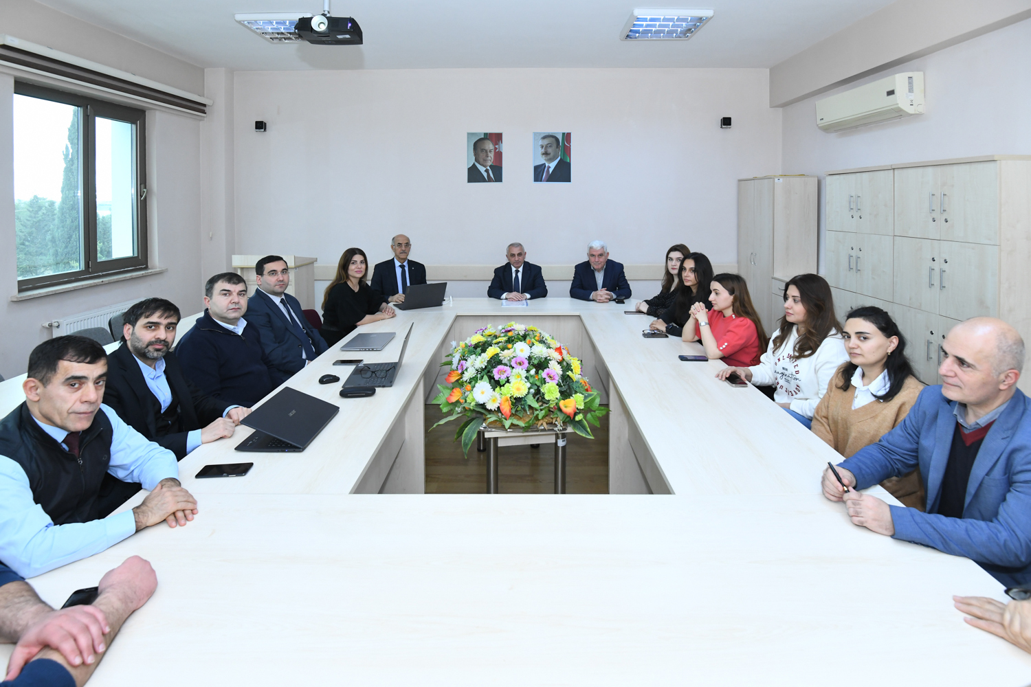 BMU-da süni intellektlə dəstəklənən tədris layihəsinin nəticələri müzakirə olunub