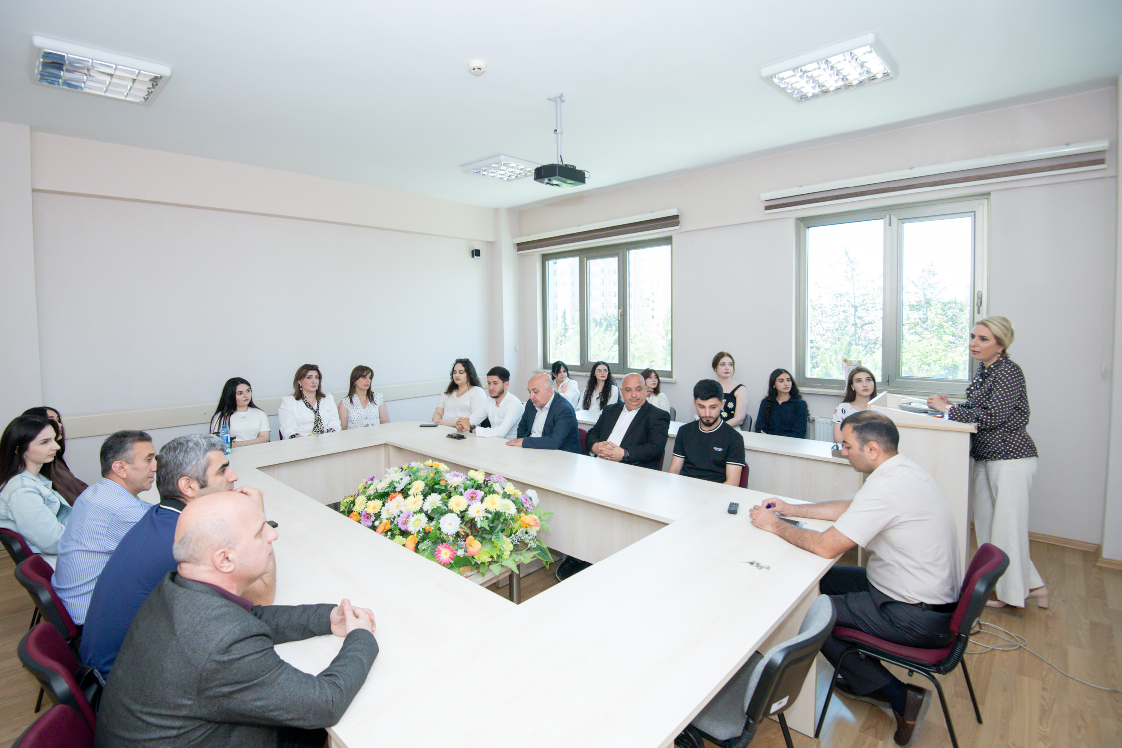 BMU-da “İnsan Hüquqları Aylığı” çərçivəsində maarifləndirici tədbir