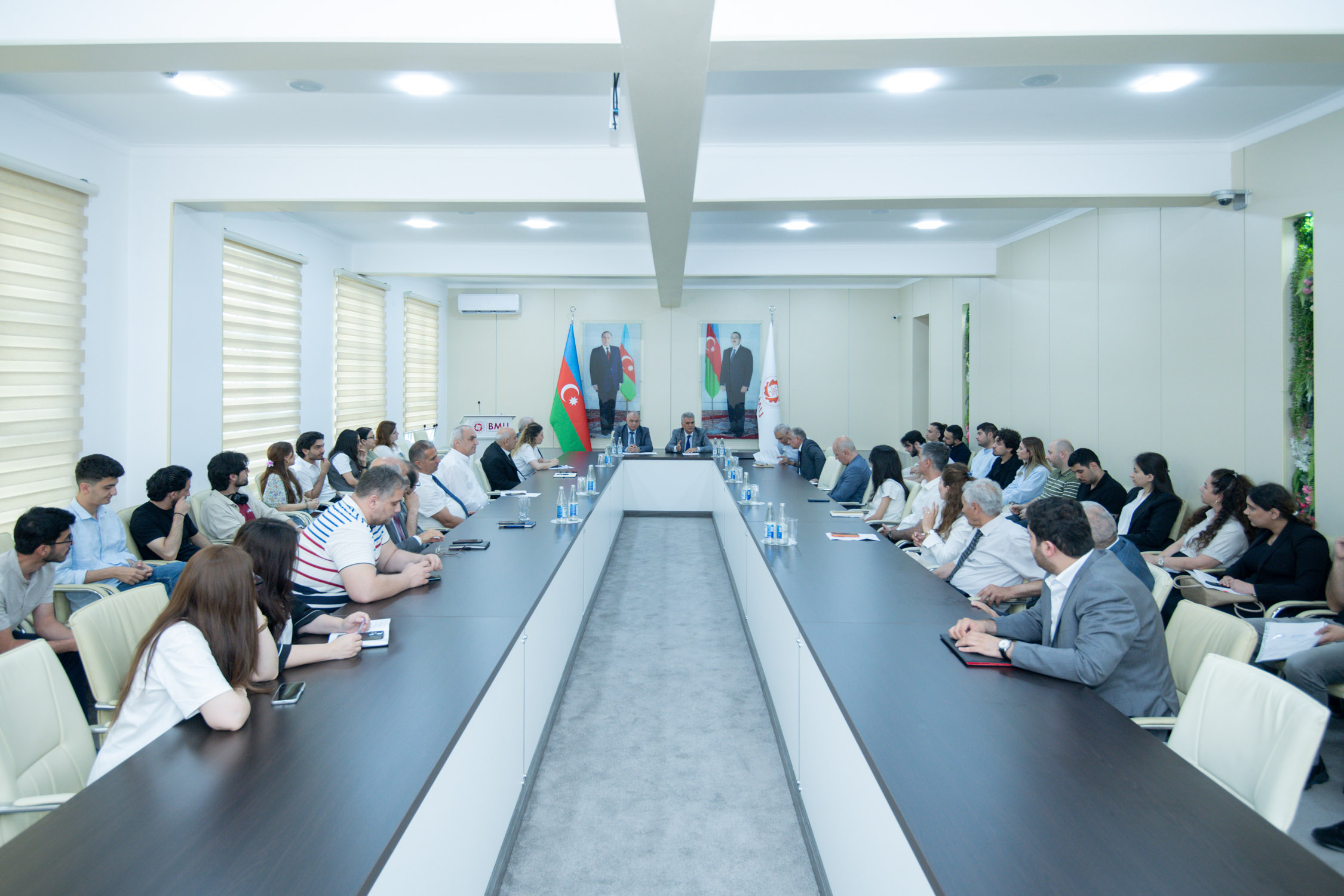 Meeting Held with Doctoral Candidates at BEU
