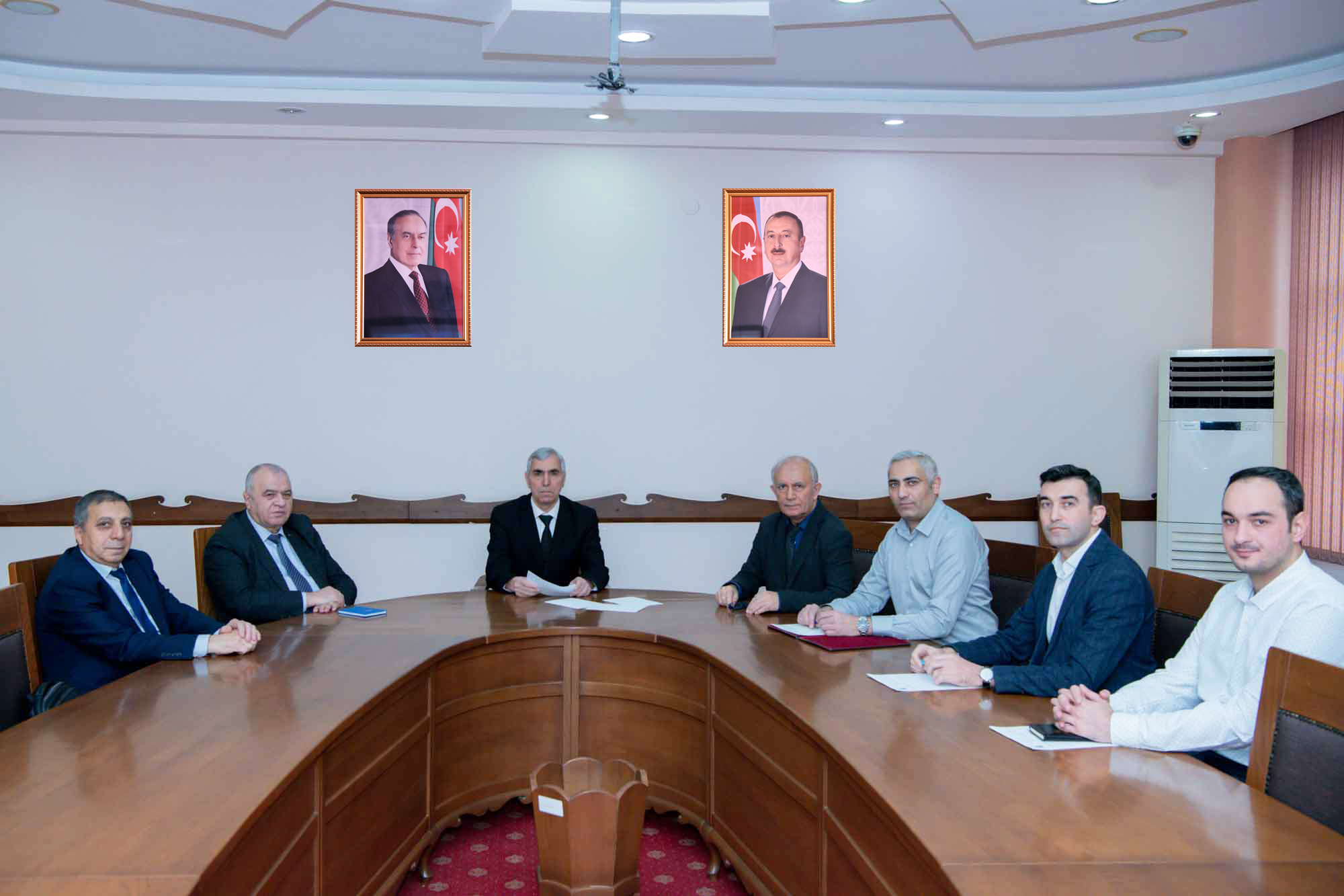 BMU-da doktorant və dissertantlar ixtisas imtahanı verib