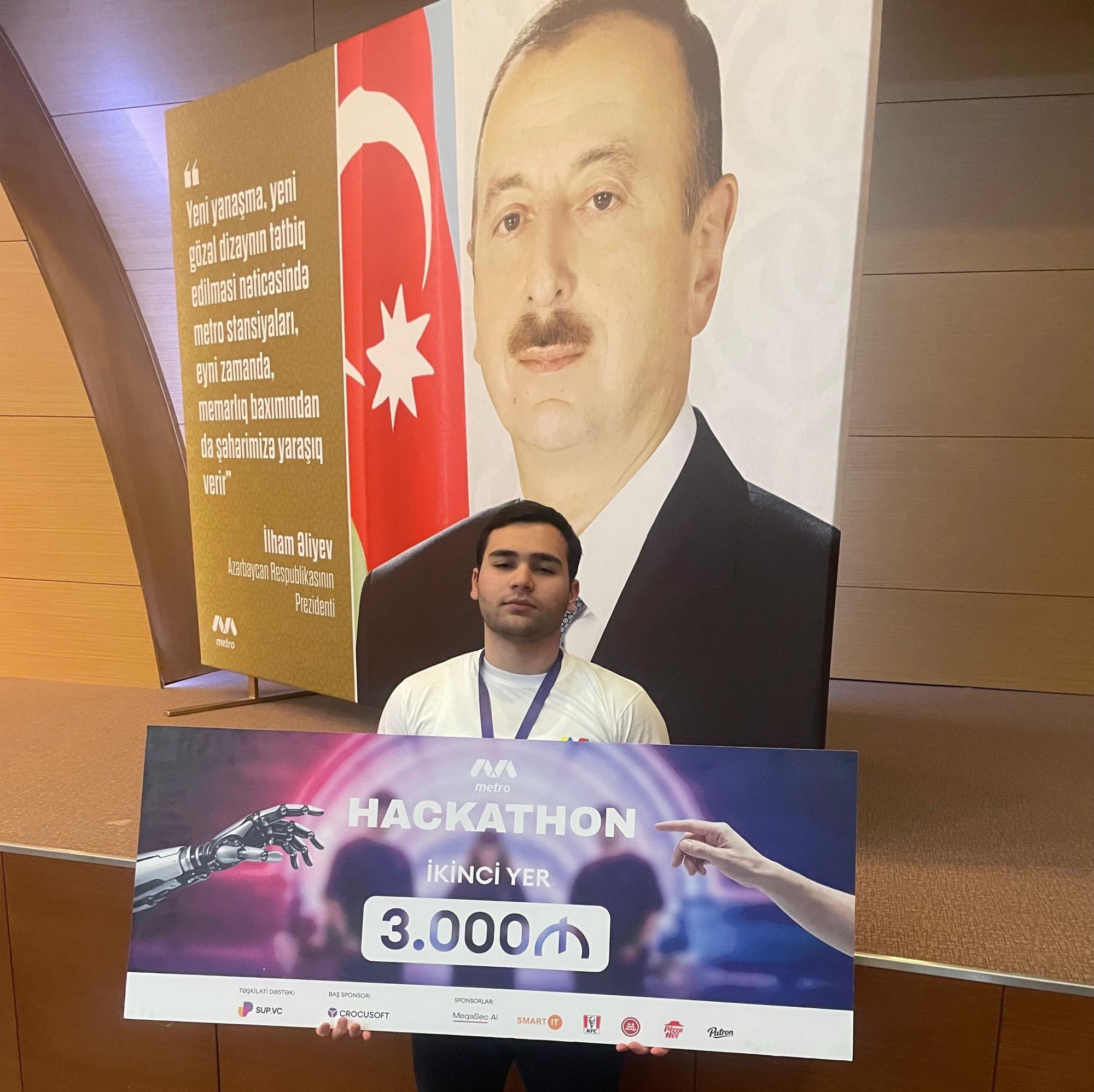 BMU tələbəsindən “Metro Hackathon” layihəsində uğurlu nəticə