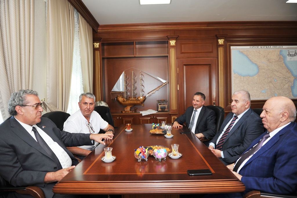 BMU-nun rektoru “Azərbaycan-İsrail” Beynəlxalq Assosiasiyasının prezidenti ilə görüşüb