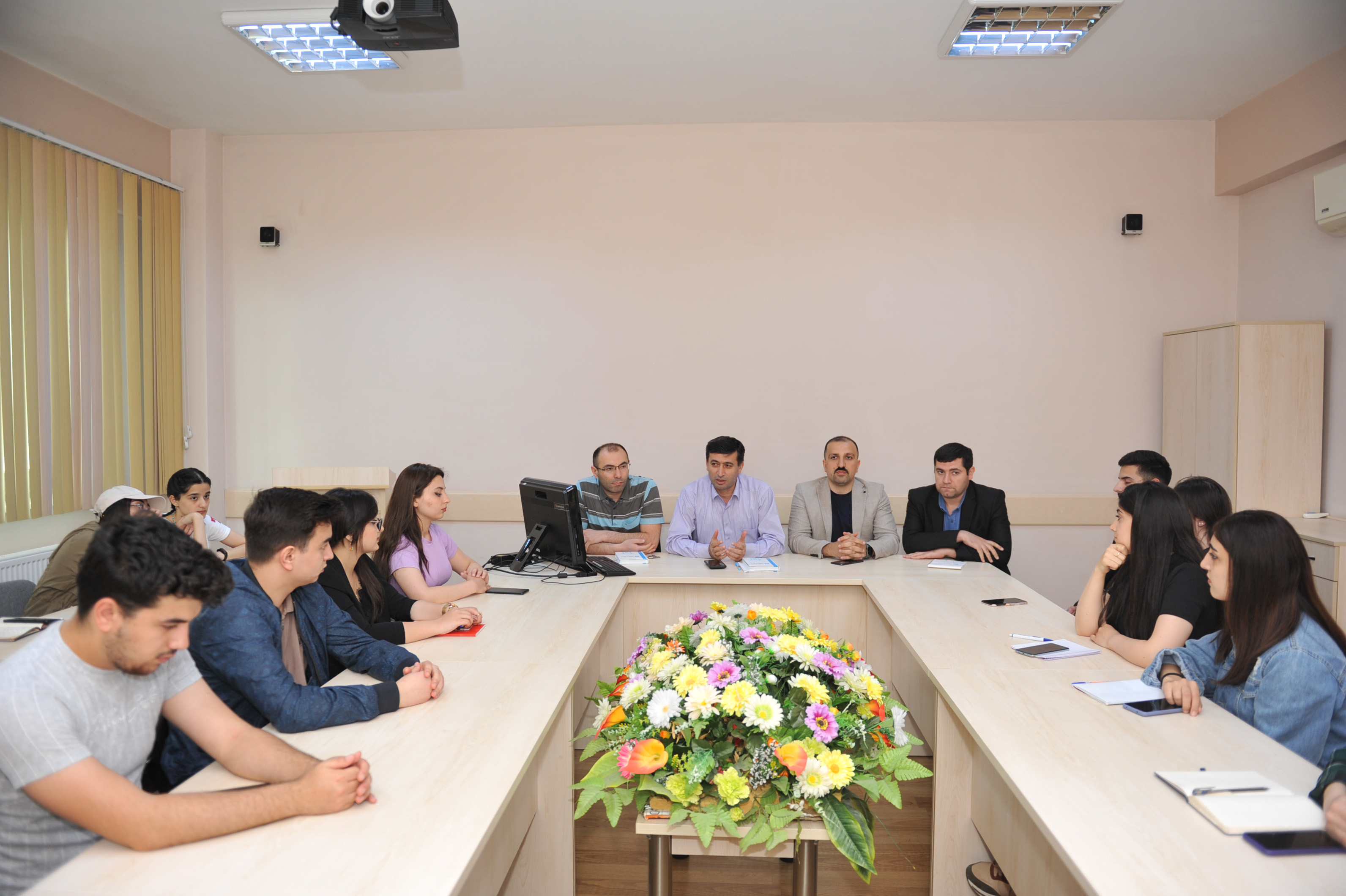 BEU hosts meeting with group representatives of Faculty of Economics and Administrative Sciences