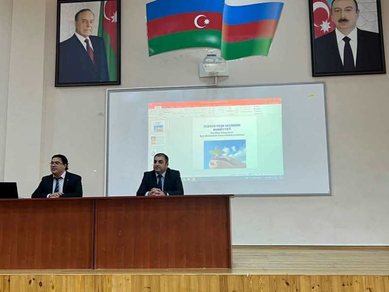 BEU Vice-Rector meets with high school students in Shamkir