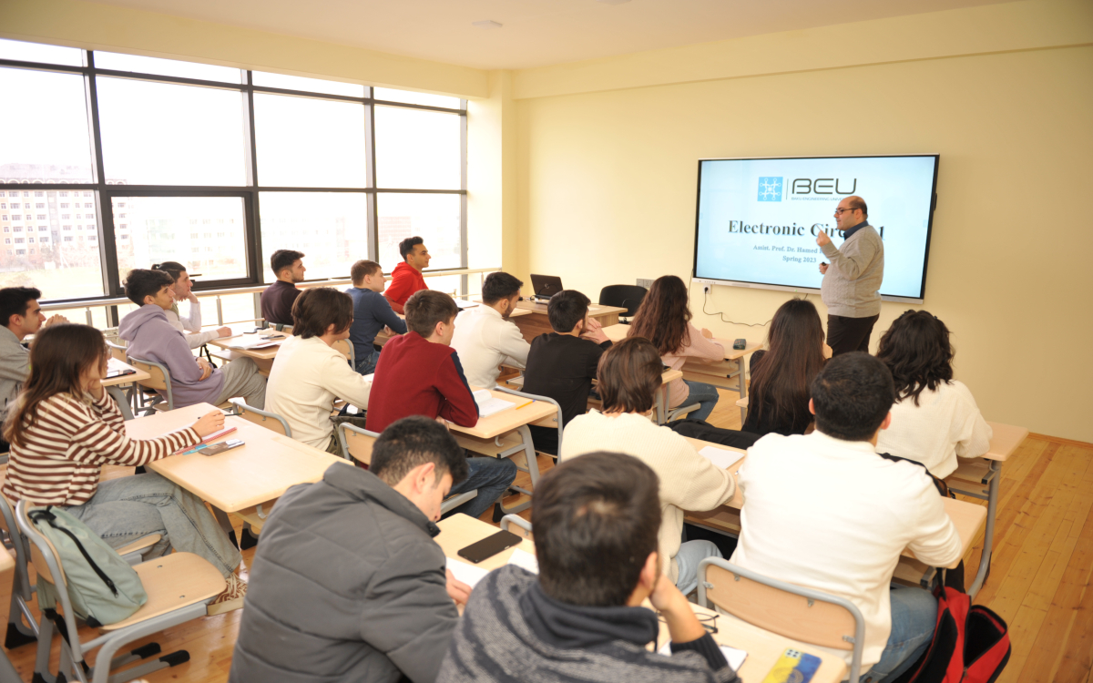 Bakı Mühəndislik Universitetində yaz semestri başlayıb