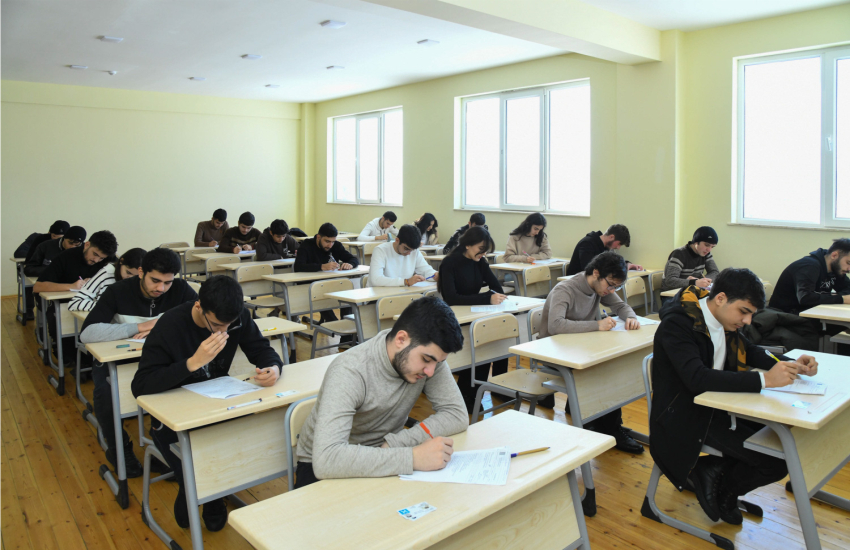 Newspaper of Azerbaijani Teacher" report on examination session held at BEU