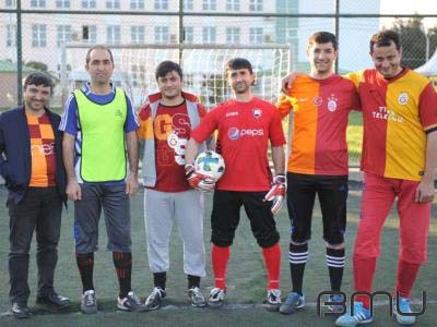 BMU-da mini futbol turnirinə start verildi