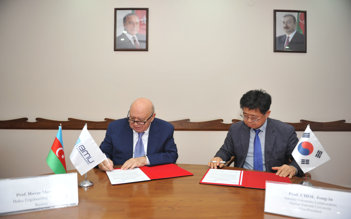 STEPI-nin əməkdaşları ilə görüş çərçivəsində BMU ilə Koreyanın Hanbat Milli Universiteti arasında memorandum imzalanıb